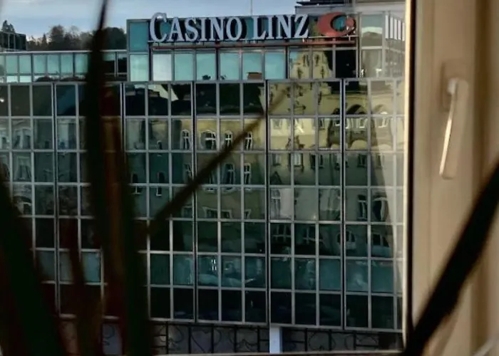 Διαμέρισμα Gemuetliche Im Zentrum Beim Casino